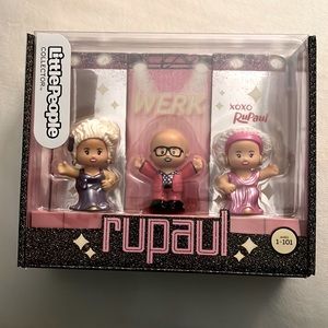 NWT. Little People Collector